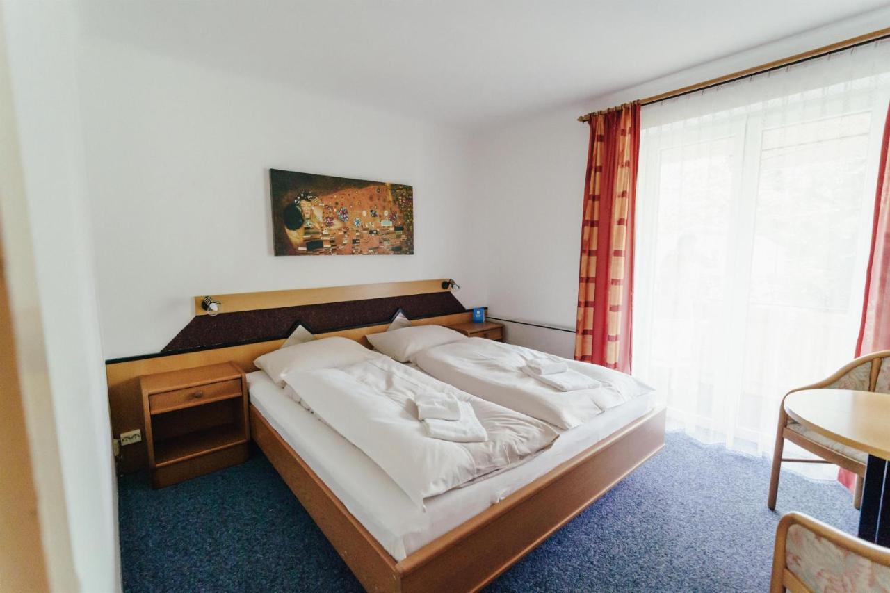 Gaestehaus Frank Hotel Velden am Wörthersee Buitenkant foto