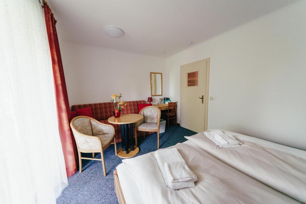 Gaestehaus Frank Hotel Velden am Wörthersee Buitenkant foto